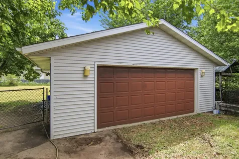 15381 670th Street Wabasha MN 55981