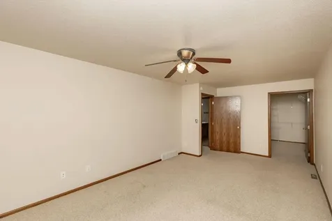 4688 44th Avenue S Fargo ND 58104
