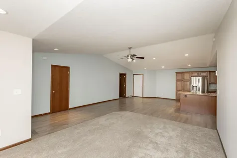 4688 44th Avenue S Fargo ND 58104