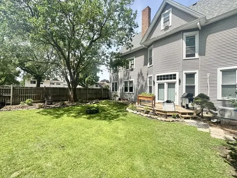 228 Victoria Street N Saint Paul MN 55104