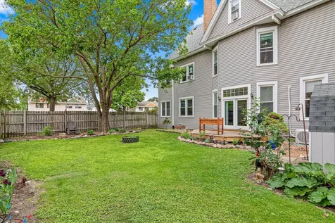228 Victoria Street N Saint Paul MN 55104