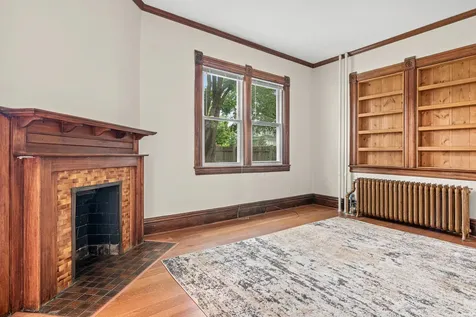 228 Victoria Street N Saint Paul MN 55104