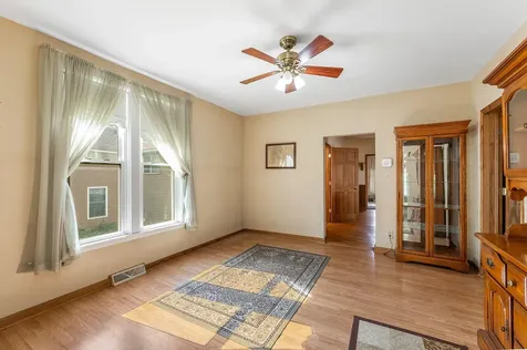 318 E Pleasant Street Mankato MN 56001