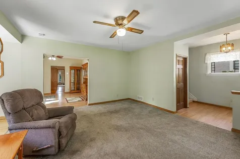 318 E Pleasant Street Mankato MN 56001