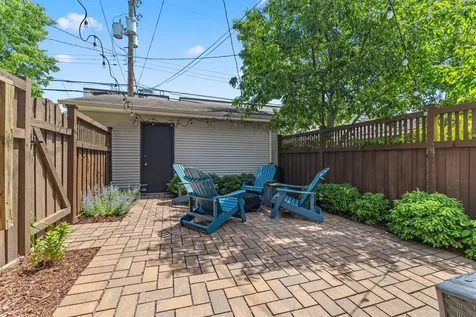 2421 Girard Avenue S Minneapolis MN 55405