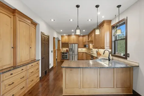 10057 Raleigh Court Woodbury MN 55129