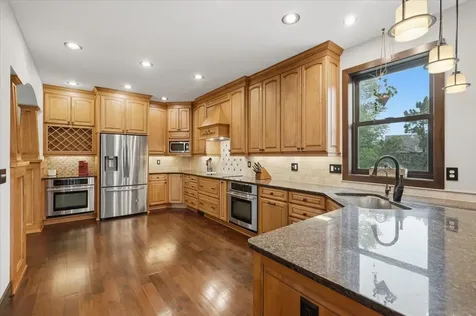 10057 Raleigh Court Woodbury MN 55129