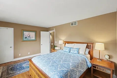 921 Dartmouth Avenue SE Minneapolis MN 55414