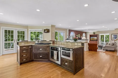 940 Brockton Lane N Plymouth MN 55447