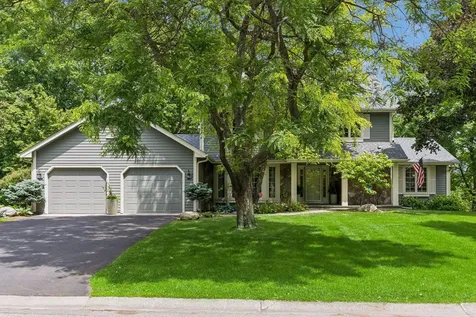 940 Brockton Lane N Plymouth MN 55447