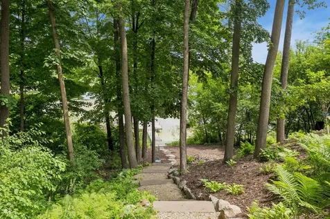940 Brockton Lane N Plymouth MN 55447