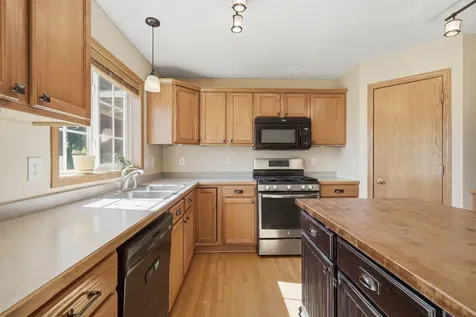 2208 Saddlebrook Road Buffalo MN 55313