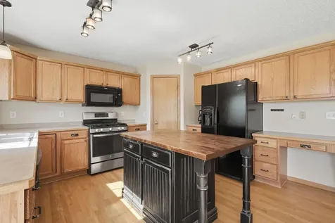 2208 Saddlebrook Road Buffalo MN 55313