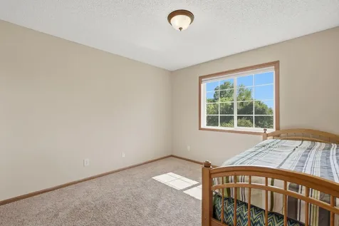 2208 Saddlebrook Road Buffalo MN 55313