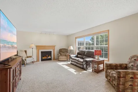 2208 Saddlebrook Road Buffalo MN 55313