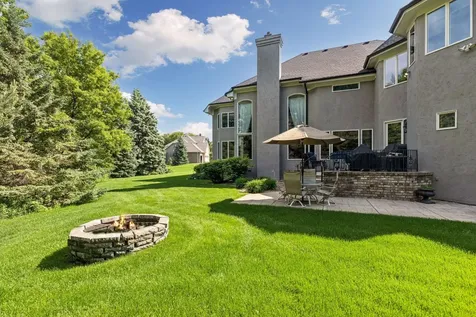 23 Scotch Pine Circle North Oaks MN 55127