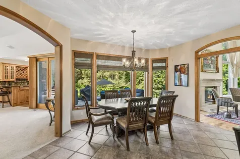 23 Scotch Pine Circle North Oaks MN 55127