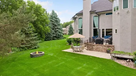 23 Scotch Pine Circle North Oaks MN 55127