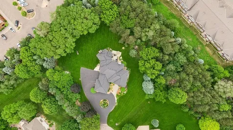 23 Scotch Pine Circle North Oaks MN 55127