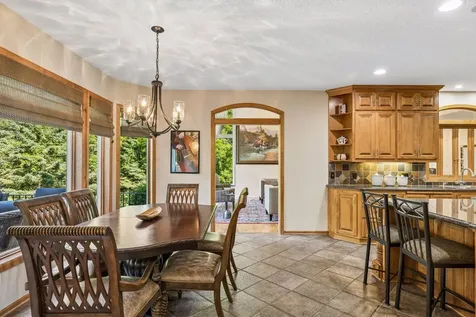 23 Scotch Pine Circle North Oaks MN 55127