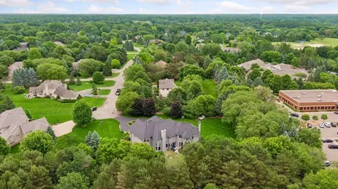 23 Scotch Pine Circle North Oaks MN 55127