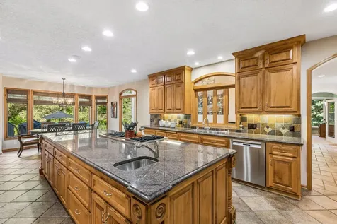 23 Scotch Pine Circle North Oaks MN 55127