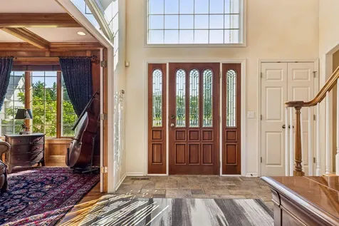 23 Scotch Pine Circle North Oaks MN 55127