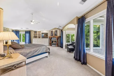 23 Scotch Pine Circle North Oaks MN 55127