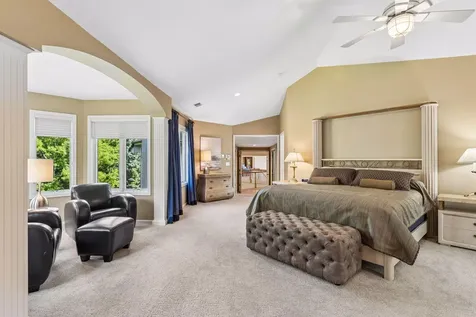 23 Scotch Pine Circle North Oaks MN 55127