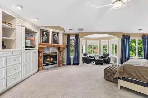 23 Scotch Pine Circle North Oaks MN 55127
