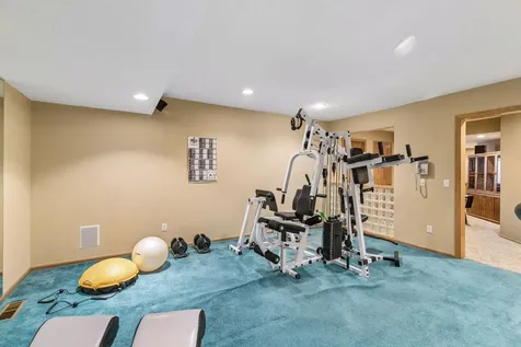 23 Scotch Pine Circle North Oaks MN 55127