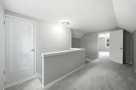 1783 White Bear Avenue N Maplewood MN 55109