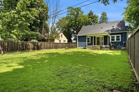 1783 White Bear Avenue N Maplewood MN 55109