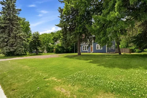 1783 White Bear Avenue N Maplewood MN 55109