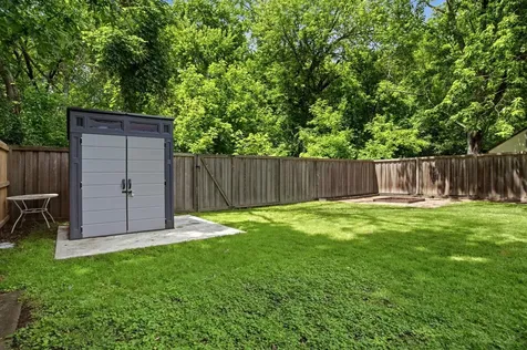 1783 White Bear Avenue N Maplewood MN 55109