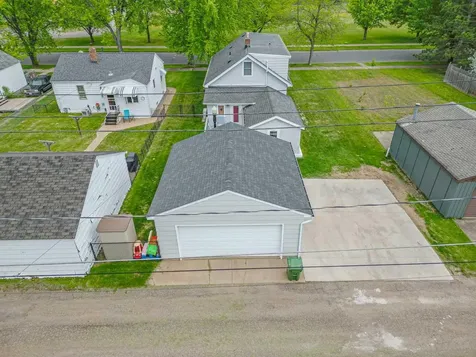 3219 4th Avenue W Hibbing MN 55746