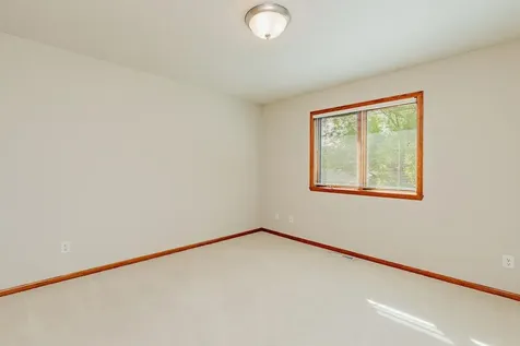 3220 40th Avenue S Fargo ND 58104