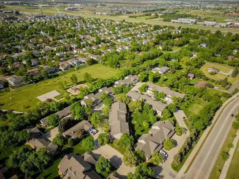 3220 40th Avenue S Fargo ND 58104