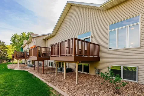3220 40th Avenue S Fargo ND 58104
