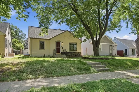 3808 Vera Cruz Avenue N Robbinsdale MN 55422