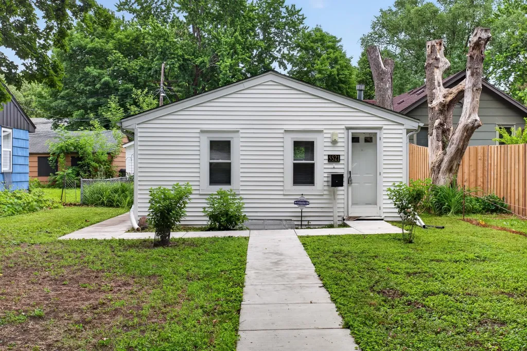 5521 34th Avenue S Minneapolis MN 55417