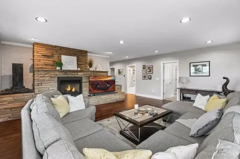 2900 Skyline Drive Eagan MN 55121