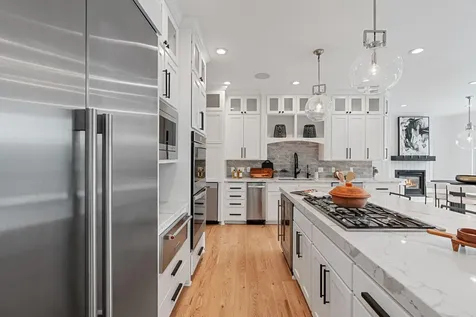 9 Red Forest Way North Oaks MN 55127