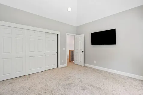 9 Red Forest Way North Oaks MN 55127