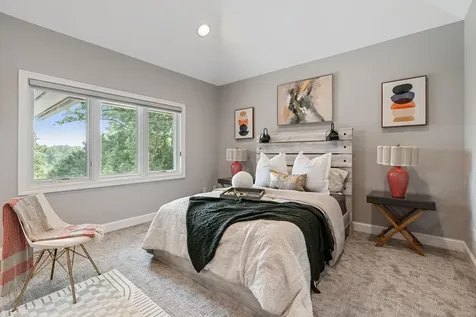 9 Red Forest Way North Oaks MN 55127
