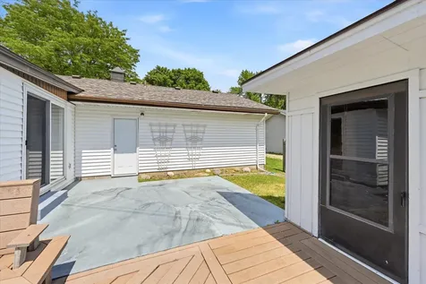8142 Homestead Avenue S Cottage Grove MN 55016