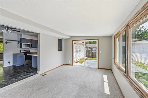 8142 Homestead Avenue S Cottage Grove MN 55016