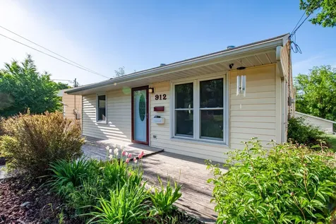 912 E Highland Avenue Fergus Falls MN 56537