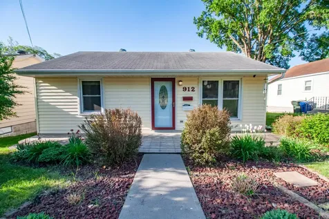 912 E Highland Avenue Fergus Falls MN 56537
