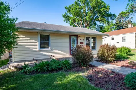 912 E Highland Avenue Fergus Falls MN 56537